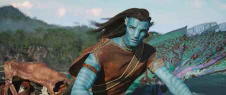 Avatar 2 Trailer: Jake Sully als Na'vi auf einem Banshee.